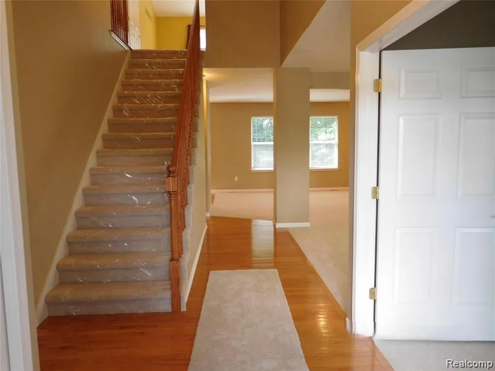 29377 Whistler Drive Novi City, MI 48377