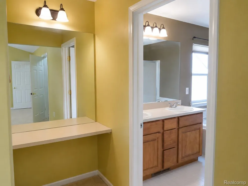 29377 Whistler Drive Novi City, MI 48377