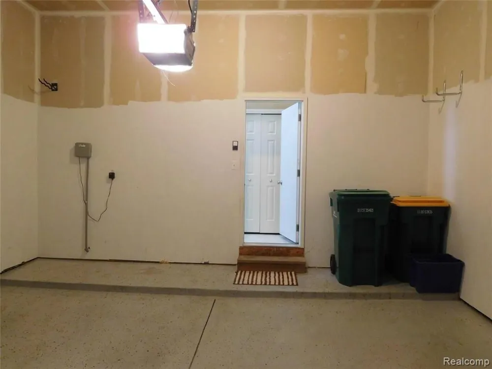 29377 Whistler Drive Novi City, MI 48377