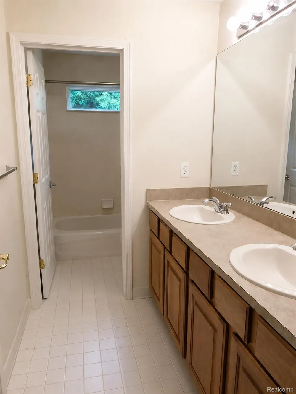 29377 Whistler Drive Novi City, MI 48377