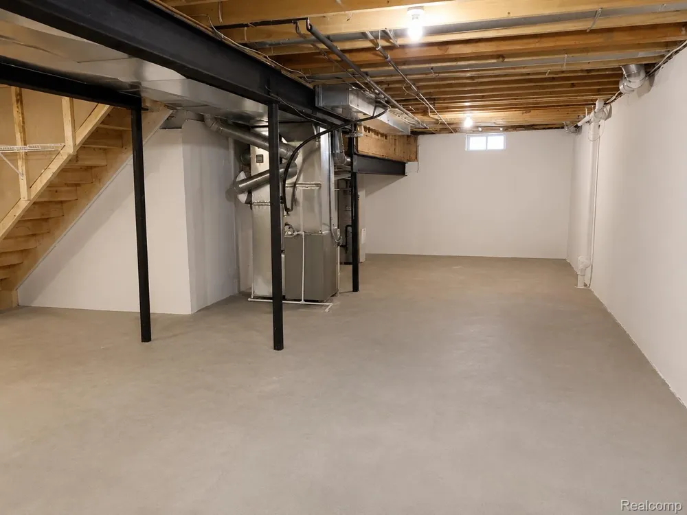 29377 Whistler Drive Novi City, MI 48377