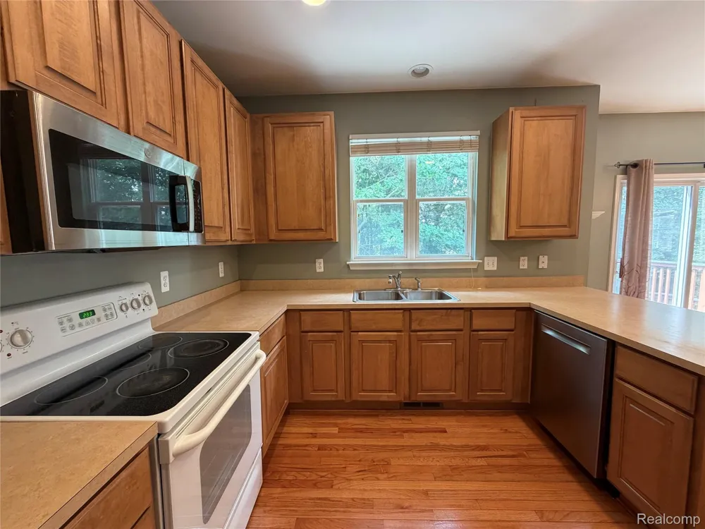 29377 Whistler Drive Novi City, MI 48377