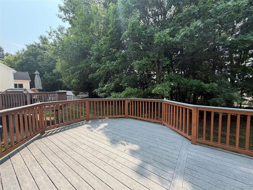 29377 Whistler Drive Novi City, MI 48377