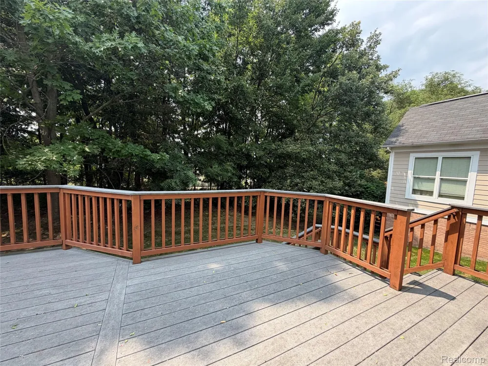 29377 Whistler Drive Novi City, MI 48377