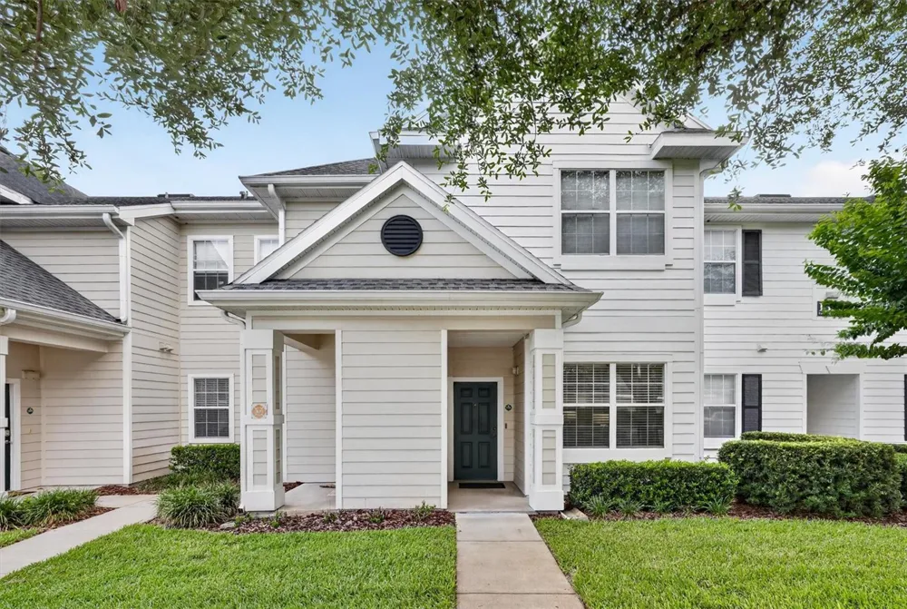 1300 EASTERN PECAN PLACE #102 Winter Garden, FL 34787