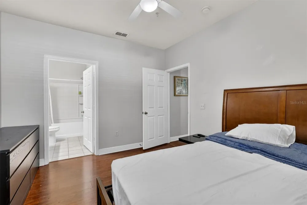 1300 EASTERN PECAN PLACE #102 Winter Garden, FL 34787