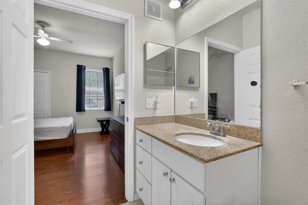 1300 EASTERN PECAN PLACE #102 Winter Garden, FL 34787