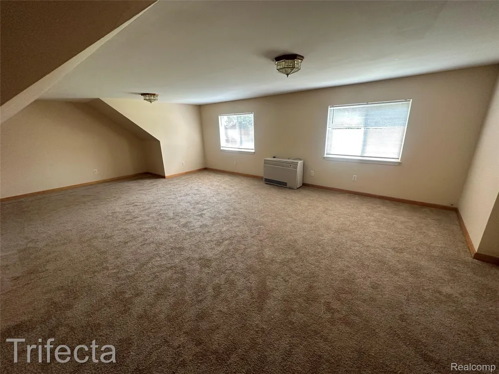23930 21 Mile Road Macomb Township, MI 48042