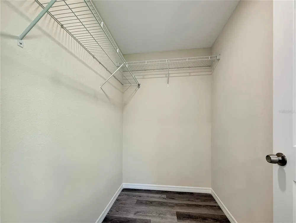 4345 CAMBIO GARDENS COURT Tampa, FL 33610