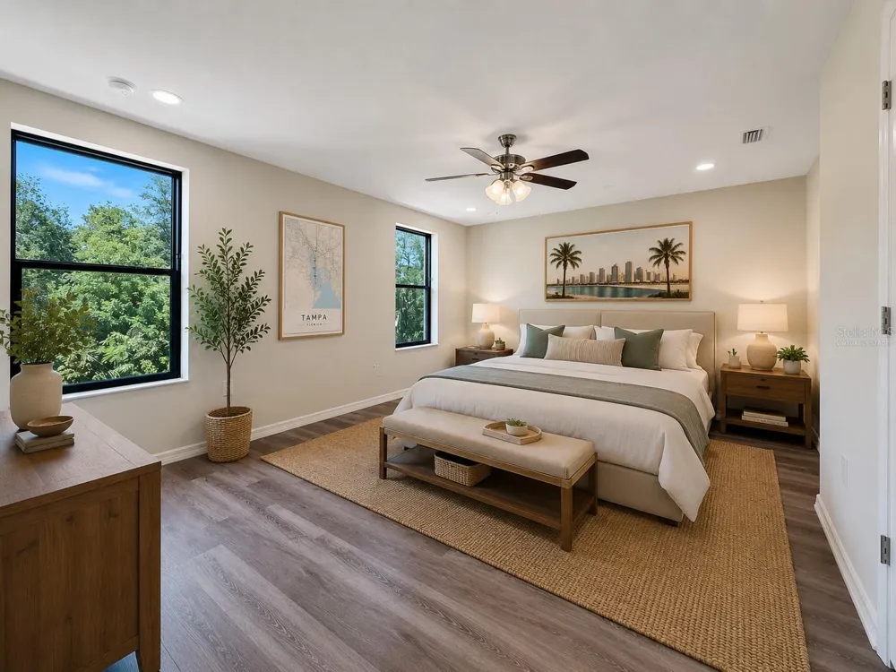 4345 CAMBIO GARDENS COURT Tampa, FL 33610