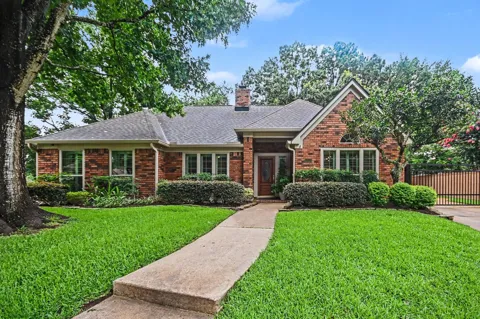 15318 Brook Arbor Court