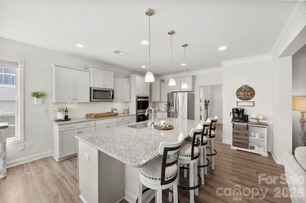 2128 Lapalma Trace Lake Wylie, SC 29710