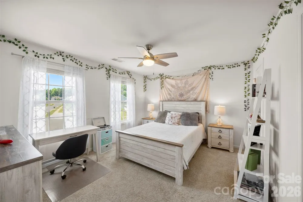 2128 Lapalma Trace Lake Wylie, SC 29710