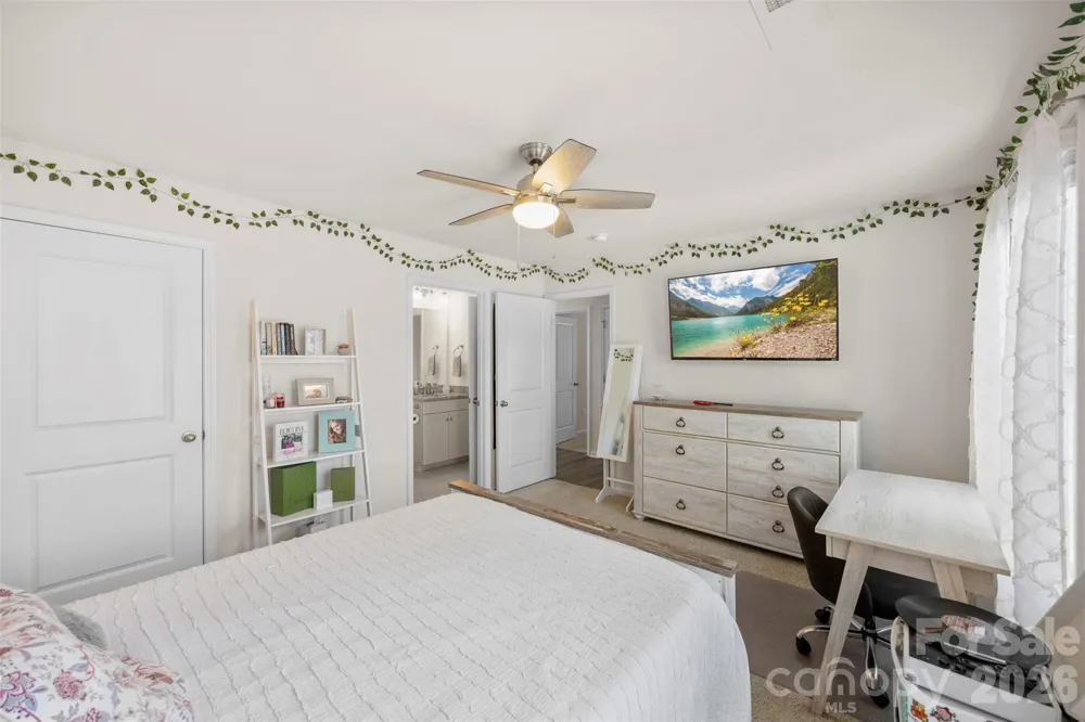 2128 Lapalma Trace Lake Wylie, SC 29710