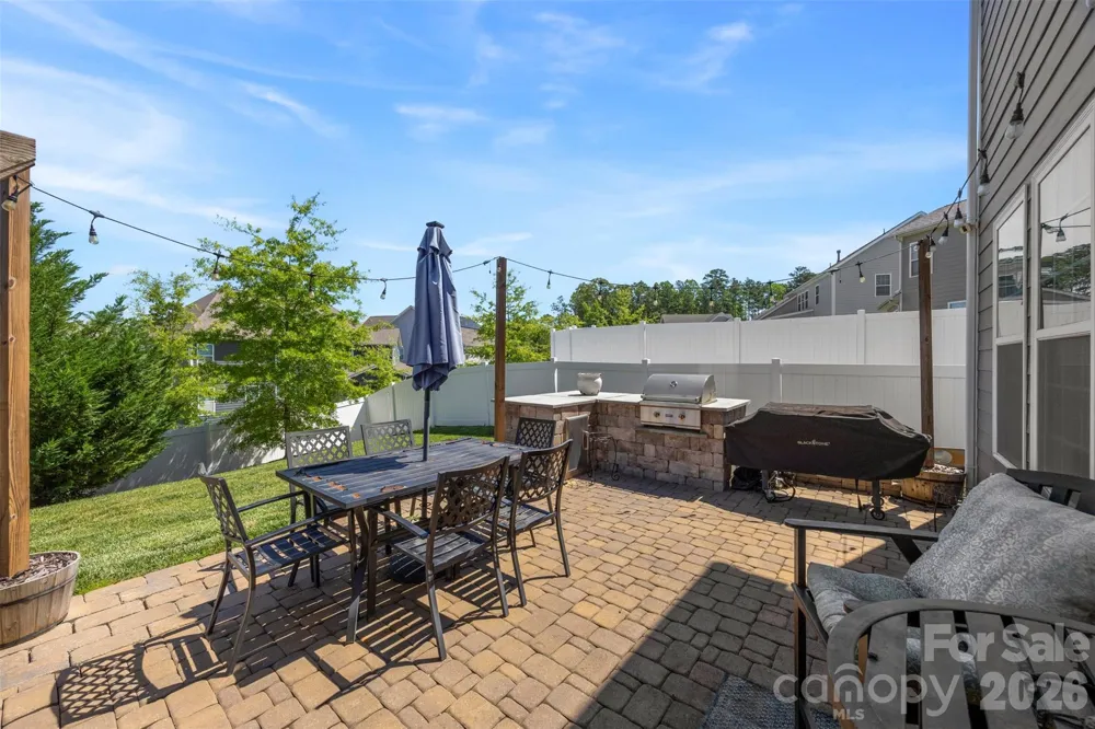 2128 Lapalma Trace Lake Wylie, SC 29710