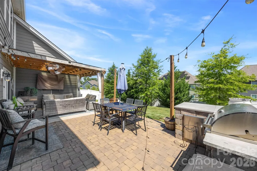 2128 Lapalma Trace Lake Wylie, SC 29710