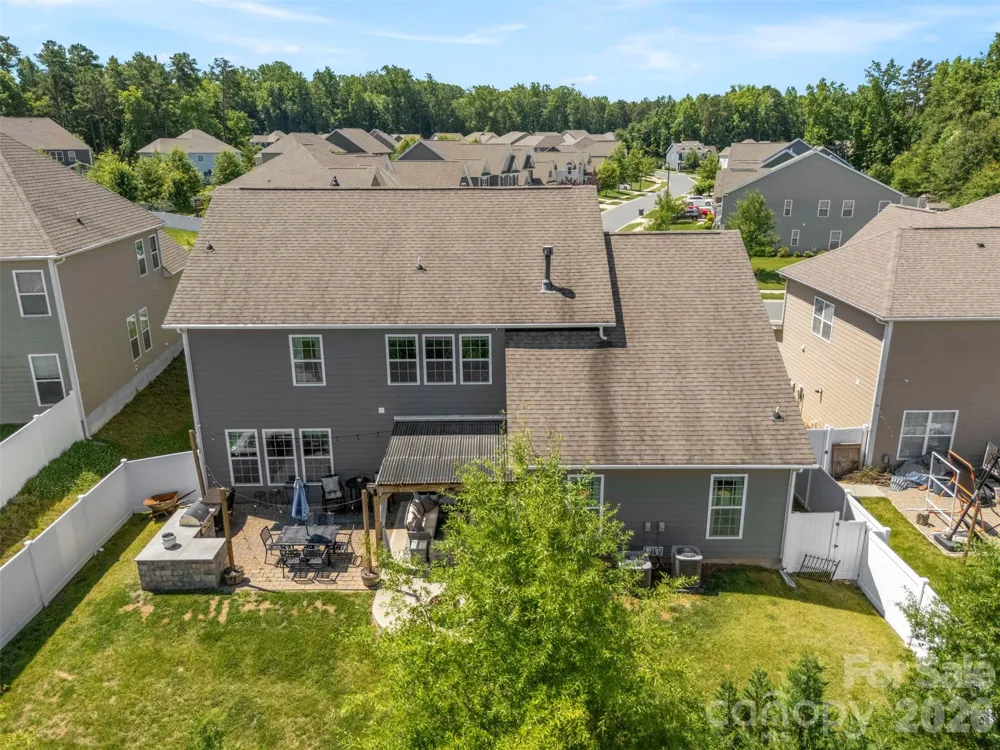 2128 Lapalma Trace Lake Wylie, SC 29710