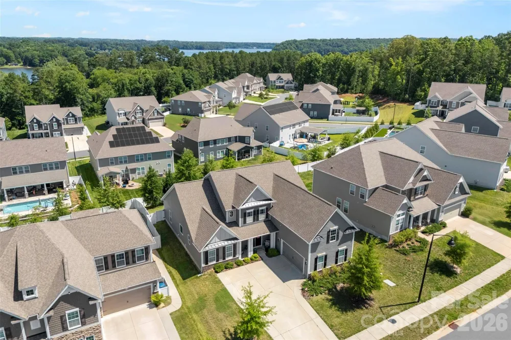 2128 Lapalma Trace Lake Wylie, SC 29710