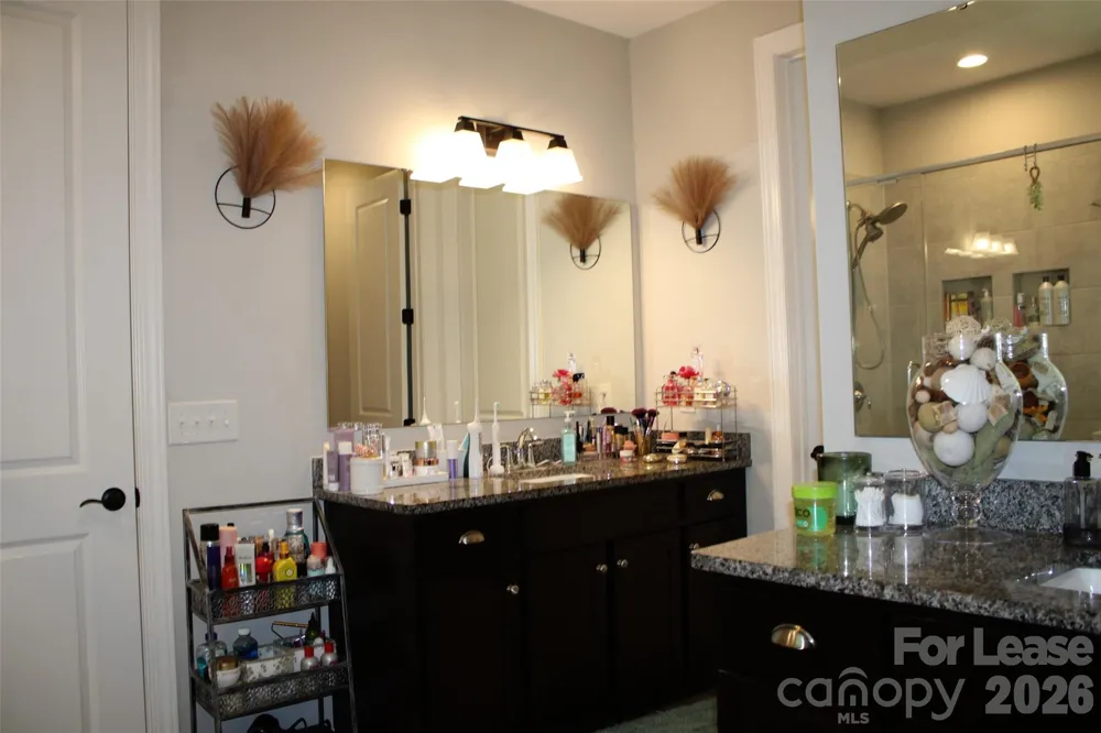 4181 Palm Drive Denver, NC 28037