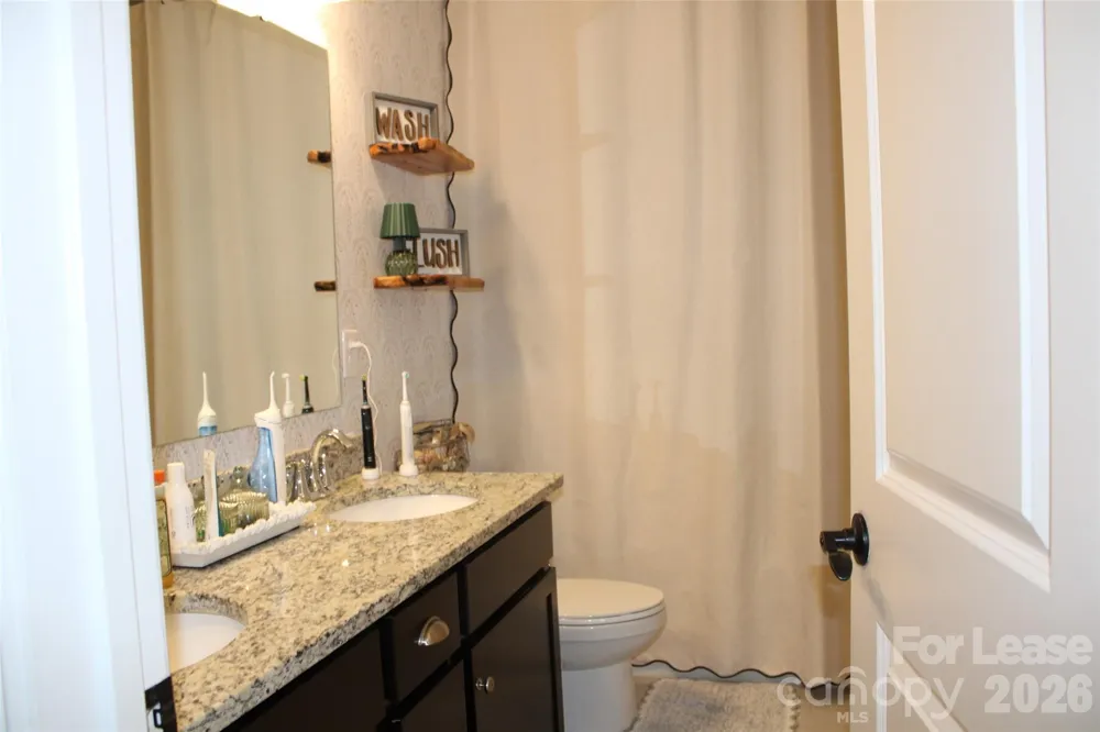 4181 Palm Drive Denver, NC 28037