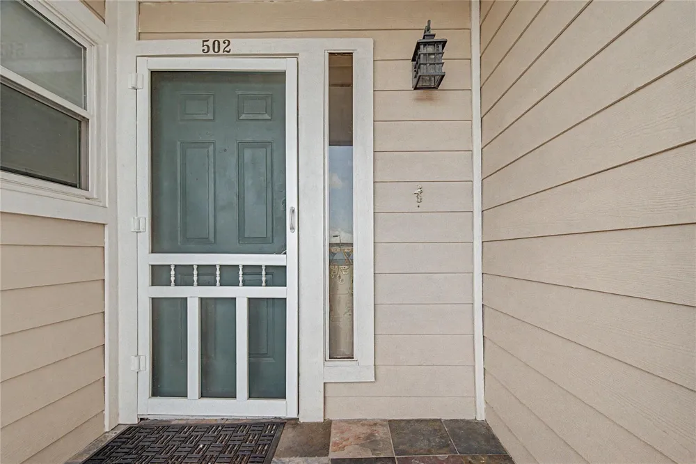 3663 Nasa Parkway #502 Seabrook, TX 77586