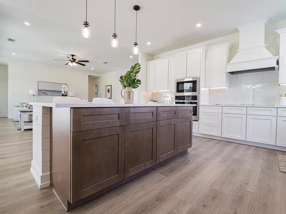 10631 Lighter Wood Lane Fort Pierce, FL 34945
