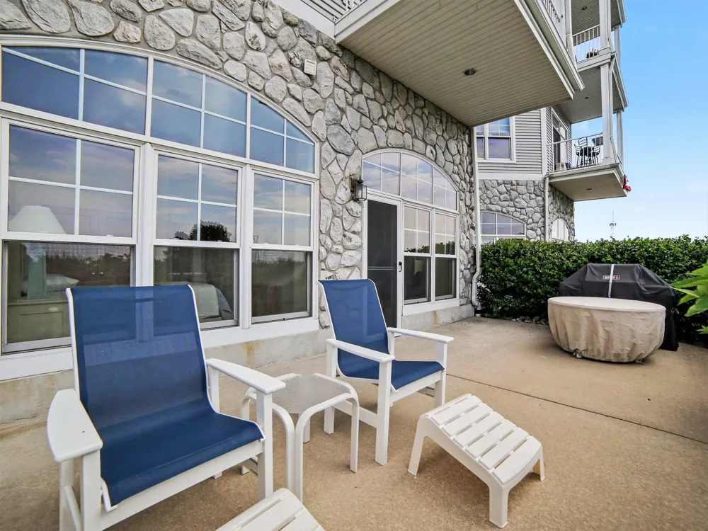 300 S Rath Avenue #22 Ludington City, MI 49431