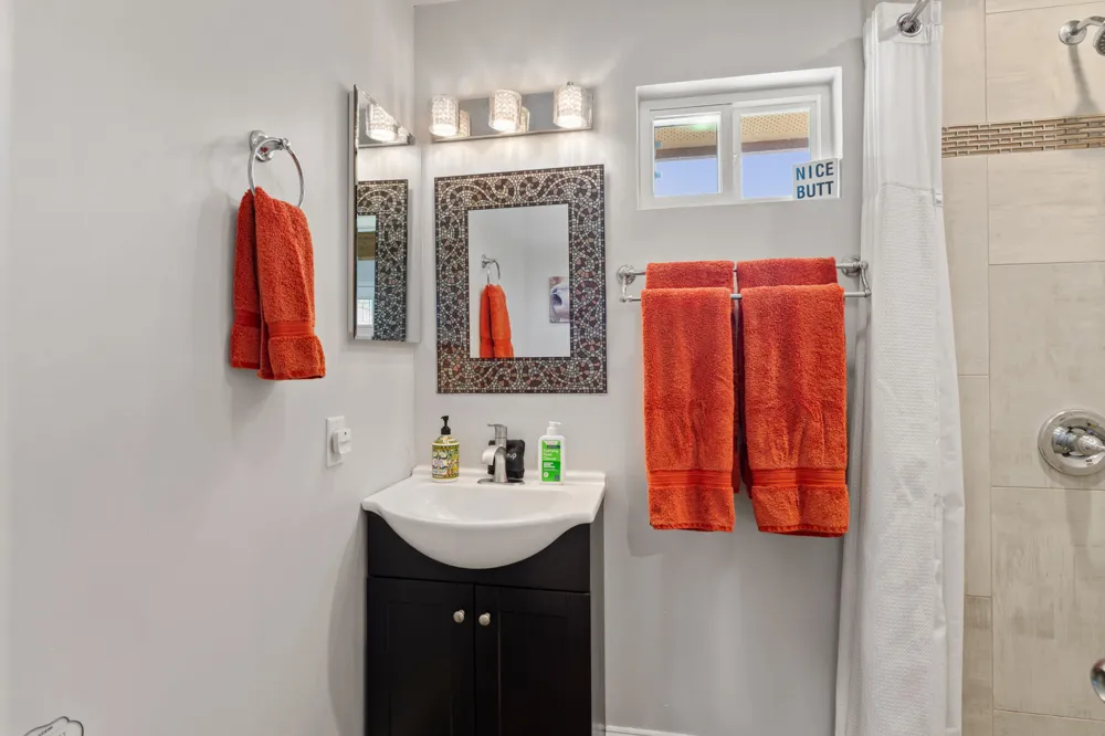 14909 Fitzhugh Road #B Austin, TX 78736