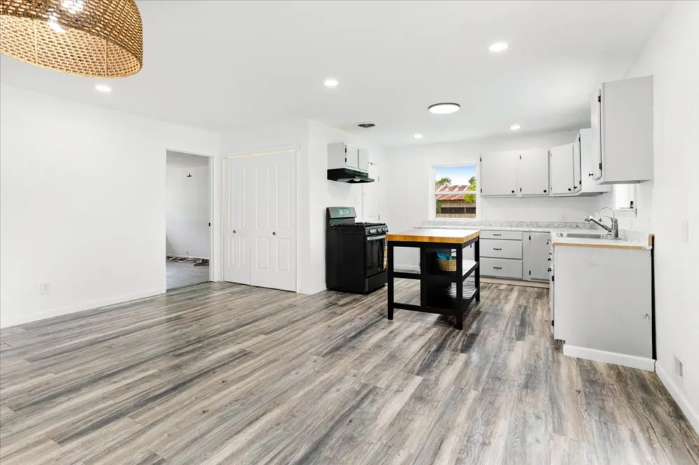 4938 County Road 4410 Commerce, TX 75428