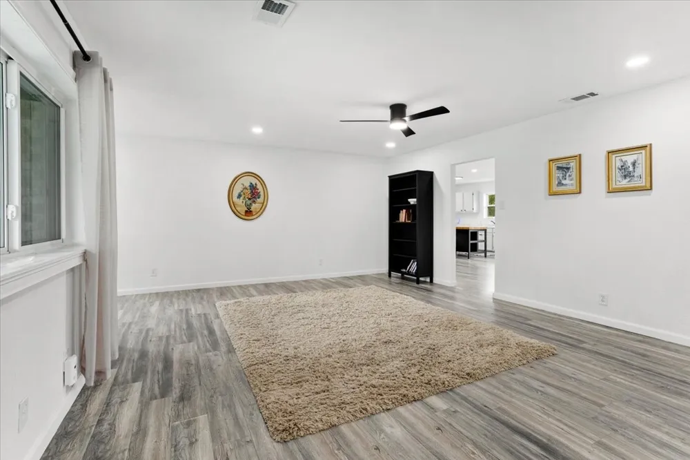 4938 County Road 4410 Commerce, TX 75428