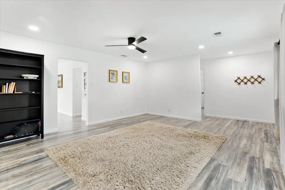 4938 County Road 4410 Commerce, TX 75428