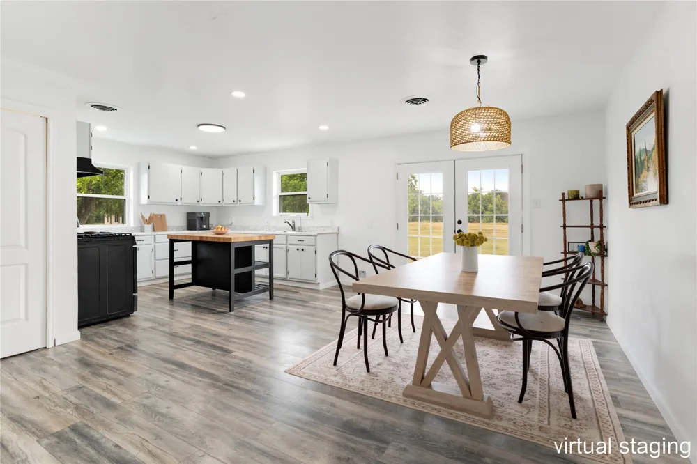 4938 County Road 4410 Commerce, TX 75428