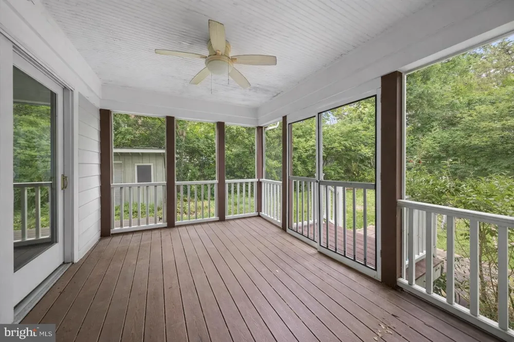 4812 7TH STREET Arlington, VA 22203