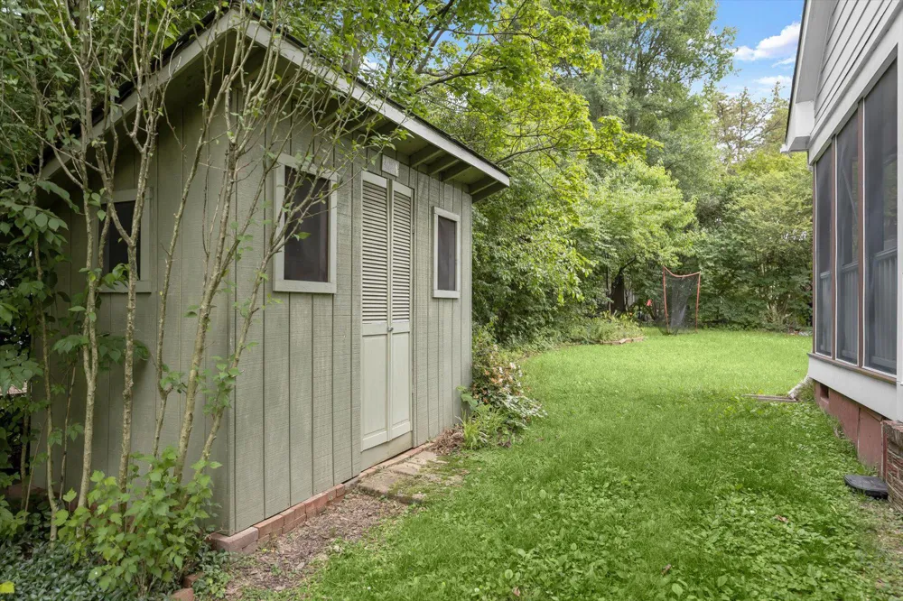 4812 7TH STREET Arlington, VA 22203