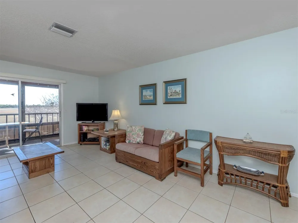217 AIRPORT AVENUE W #216 Venice, FL 34285
