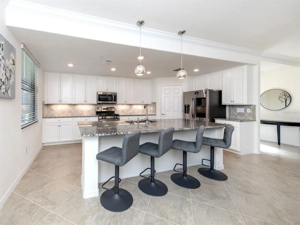 17637 GAWTHROP DRIVE #104 Bradenton, FL 34211