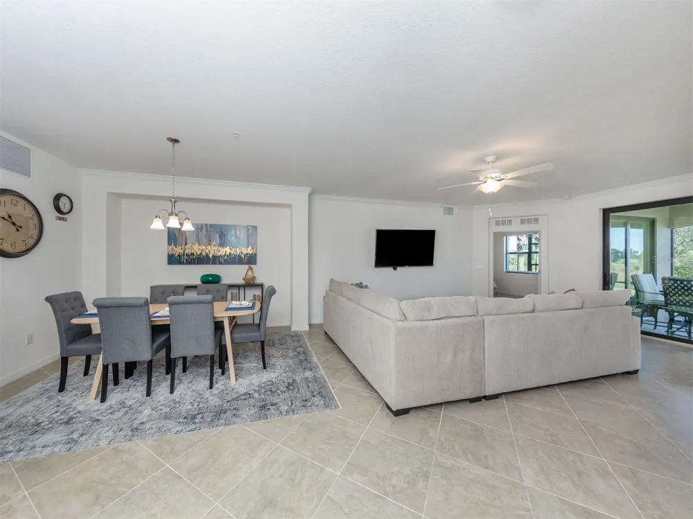 17637 GAWTHROP DRIVE #104 Bradenton, FL 34211