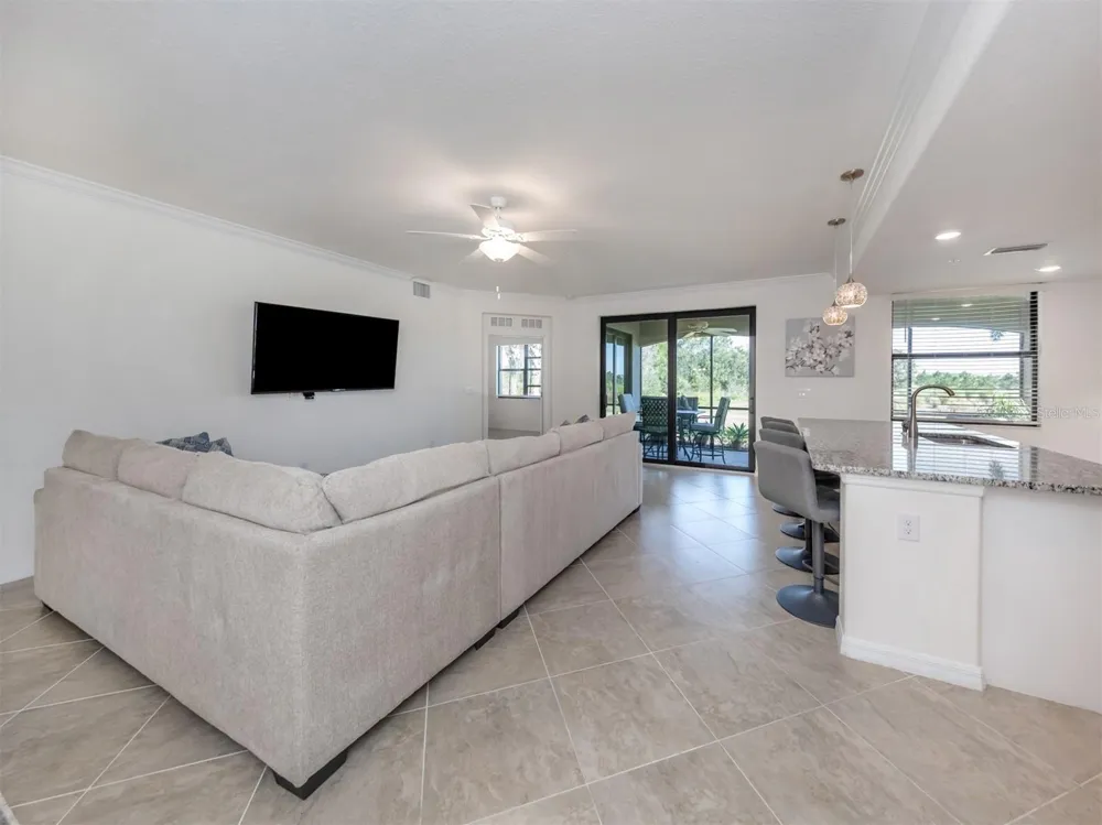 17637 GAWTHROP DRIVE #104 Bradenton, FL 34211