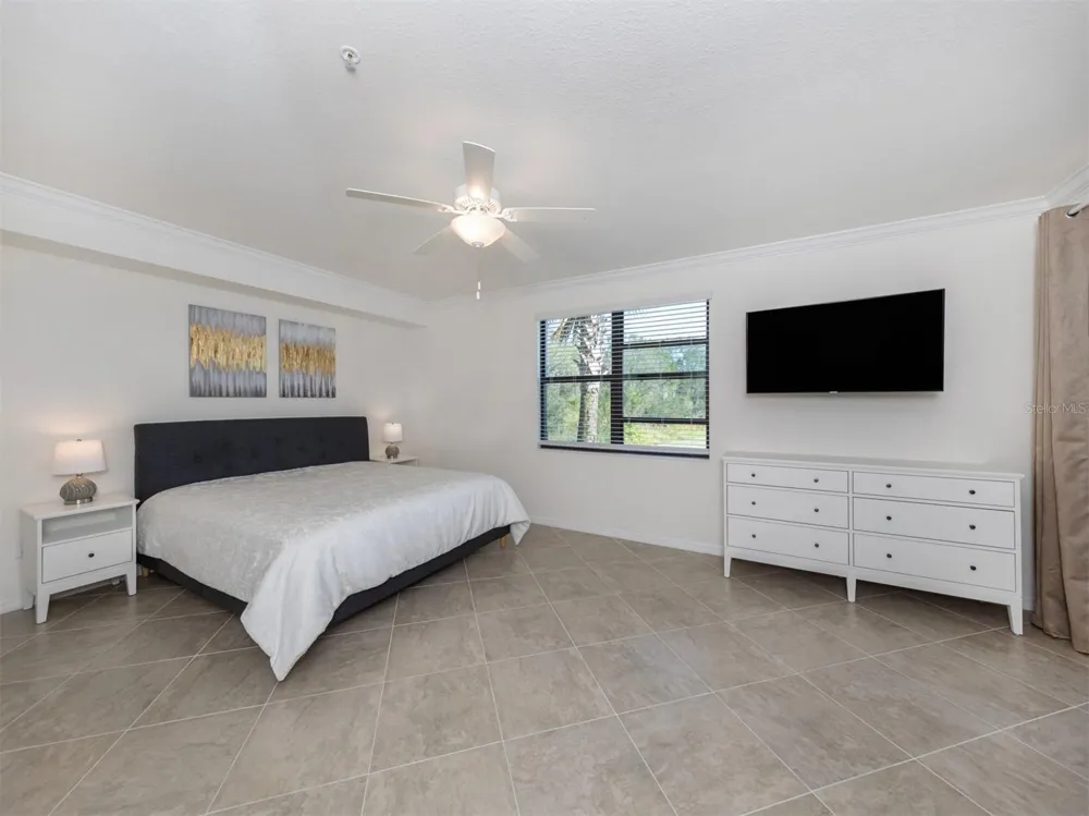 17637 GAWTHROP DRIVE #104 Bradenton, FL 34211