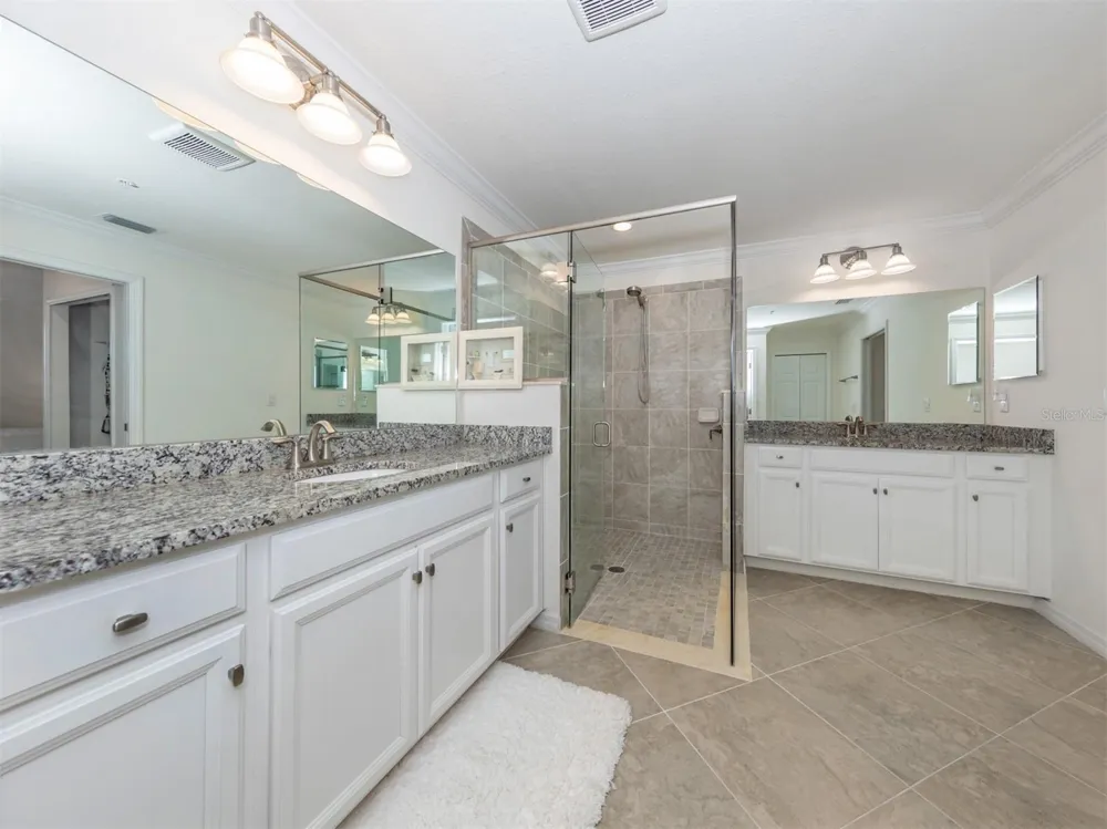 17637 GAWTHROP DRIVE #104 Bradenton, FL 34211
