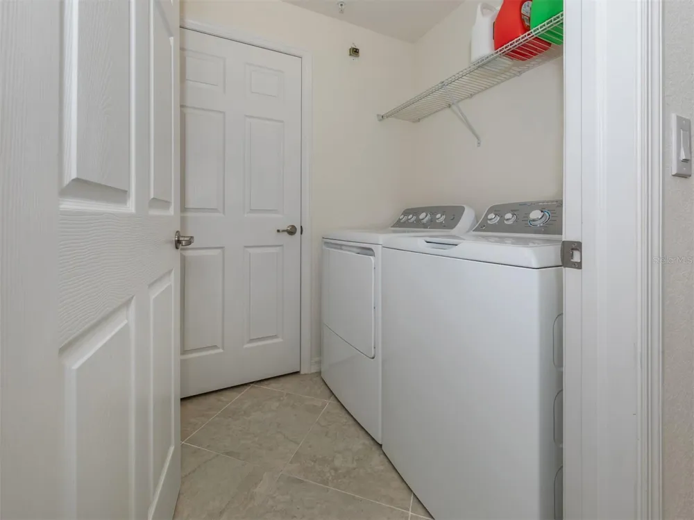 17637 GAWTHROP DRIVE #104 Bradenton, FL 34211