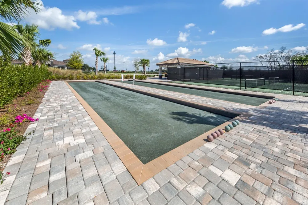 17637 GAWTHROP DRIVE #104 Bradenton, FL 34211
