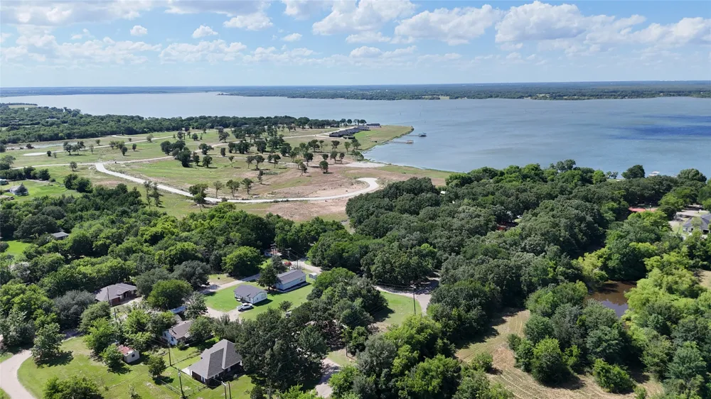 Morris Lane West Tawakoni, TX 75474