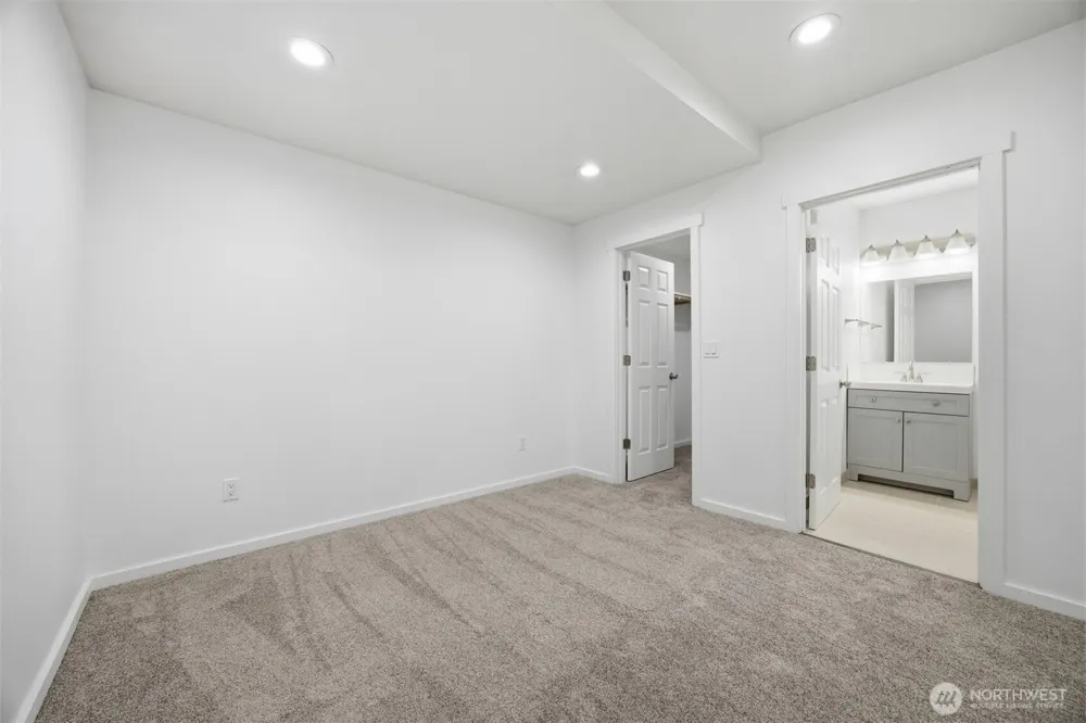 921 Autumn Lane #203 Bellingham, WA 98229