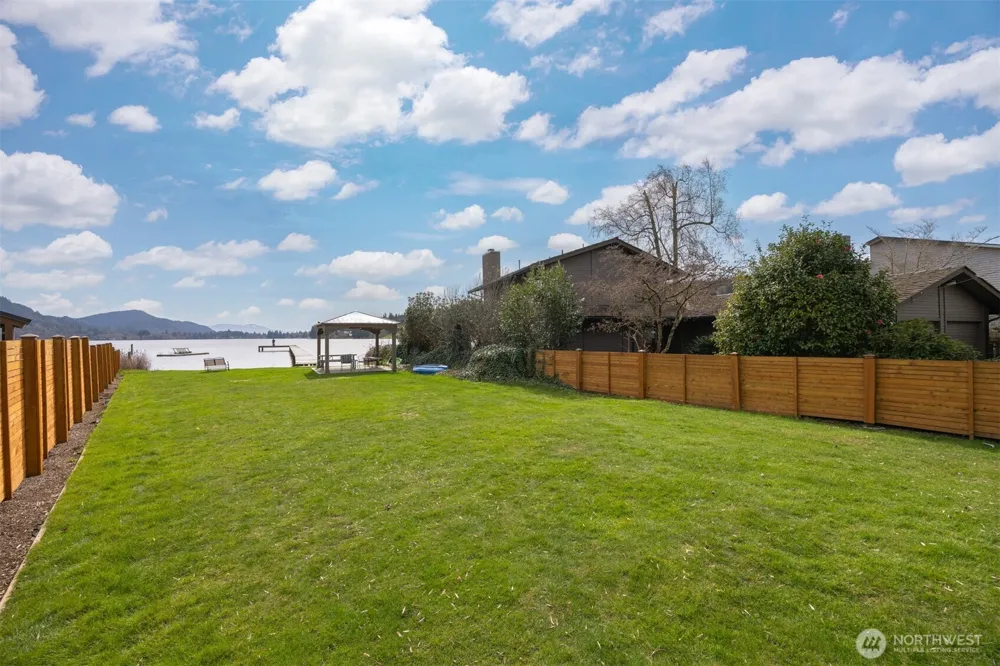 921 Autumn Lane #203 Bellingham, WA 98229