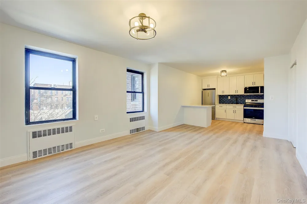 37-50 87th Street #5 Jackson Heights, NY 11372