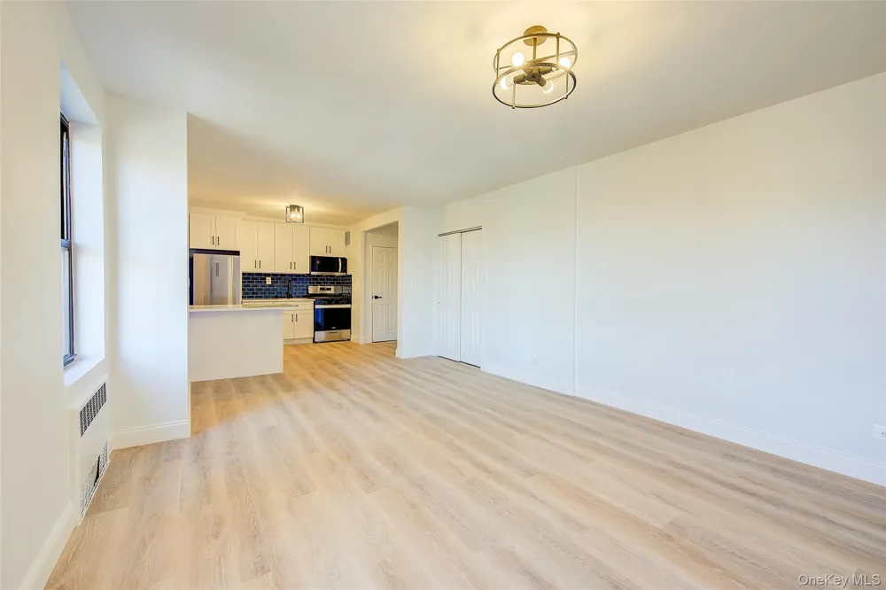 37-50 87th Street #5 Jackson Heights, NY 11372