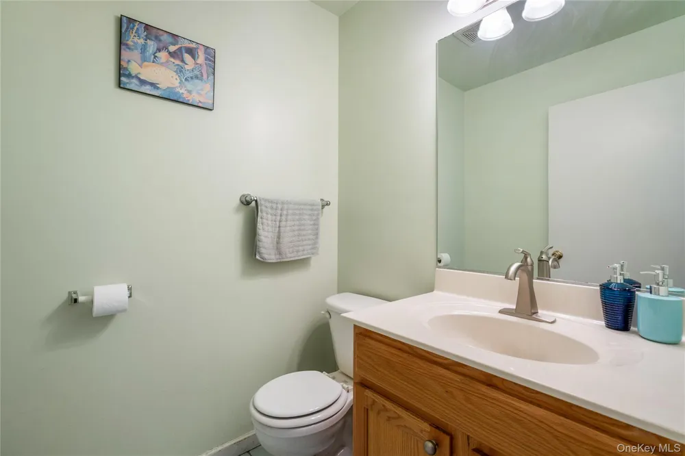 21 Evan Court Middletown, NY 10940