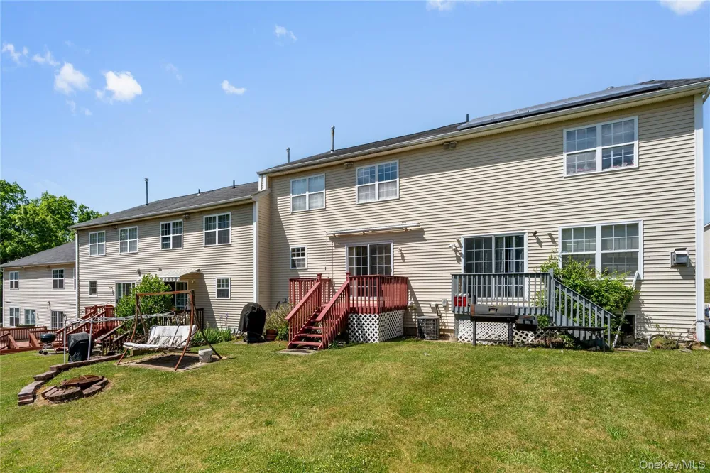 21 Evan Court Middletown, NY 10940