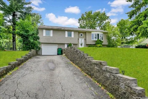 5 Rowell Lane
